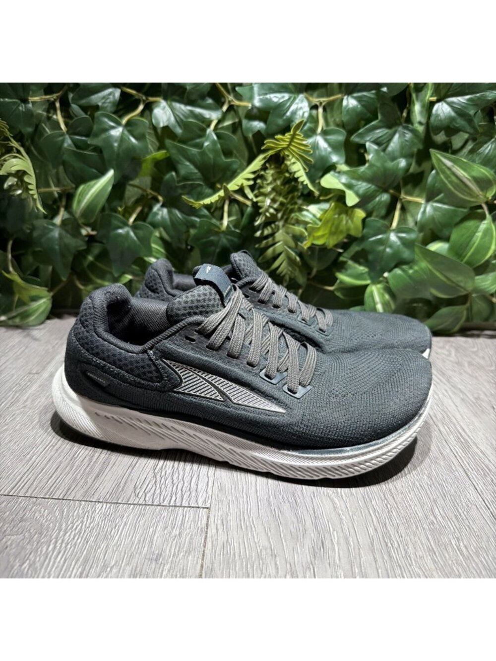 Altru Women's Escalante 3 Running Shoes Size 6 Gray AL0A7R71000